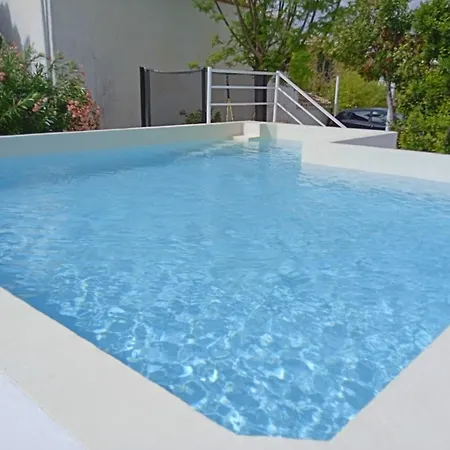 Calma Home, Pool & Bbq *